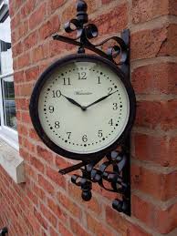 [COT3311] Outdoor Clock